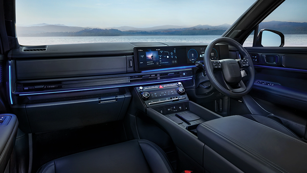 Hyundai Cibubur Santa Fe interior1
